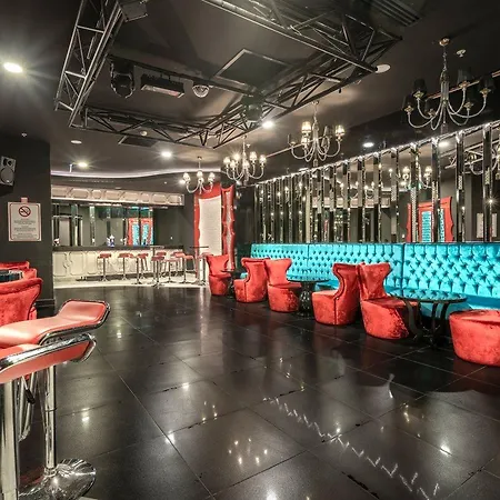Hotel Orange Palace 5*