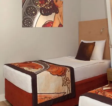 Orange Palace Hotel 5*